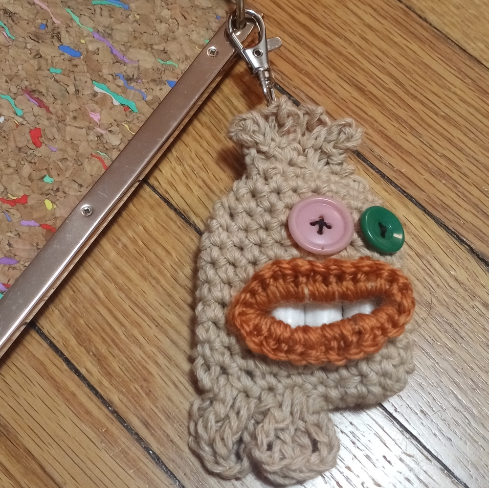 Mensi monster clips